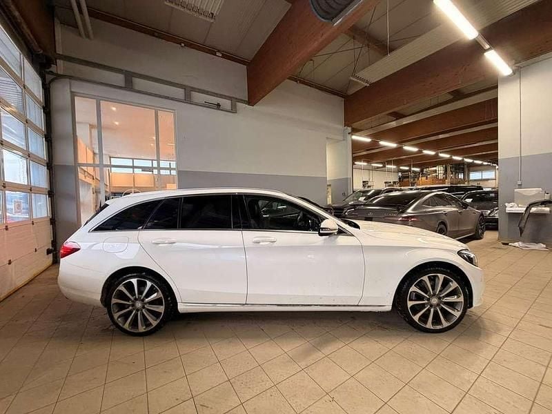 Usata Mercedes C250 Exclusive 204 CV (150 kW) 2016 Bianco Station wagon