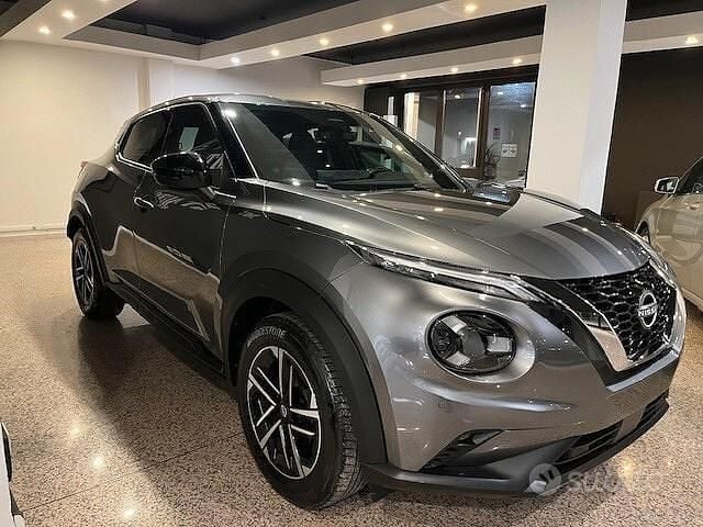 Usata Nissan Juke N-Connecta 114 CV (83 kW) 2025 Grigio SUV