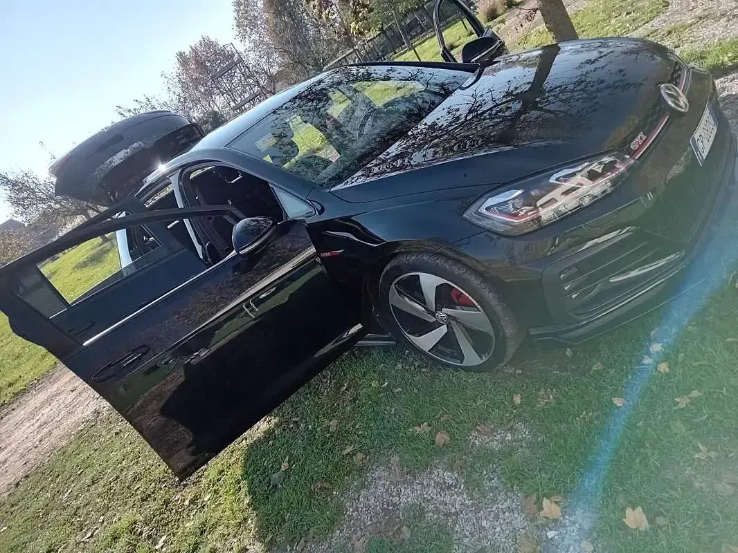 Usata VW Golf VII GTI 245 CV (180 kW) 2019 Nero Berlina