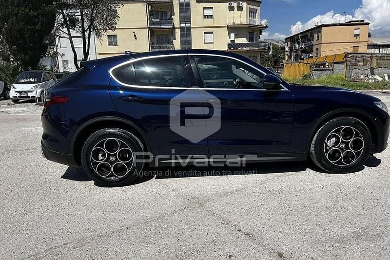 Occasion Alfa Romeo Stelvio Super 179 ch (131 kW) 2017 Bleue SUV