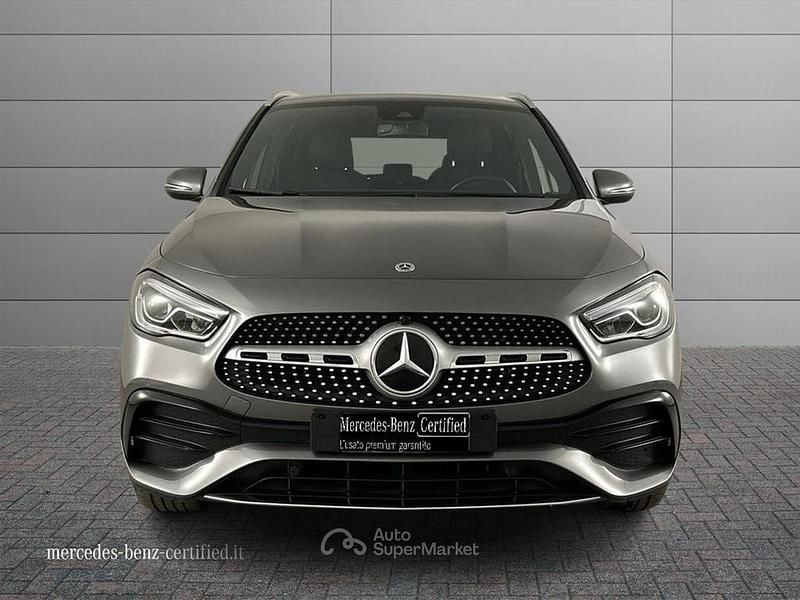 Usata Mercedes GLA250 Premium 160 CV (117 kW) 2022 Grigio SUV