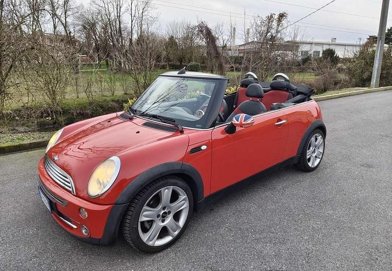 Usata Mini Cooper Cabriolet 116 CV (85 kW) 2006 Cabrio