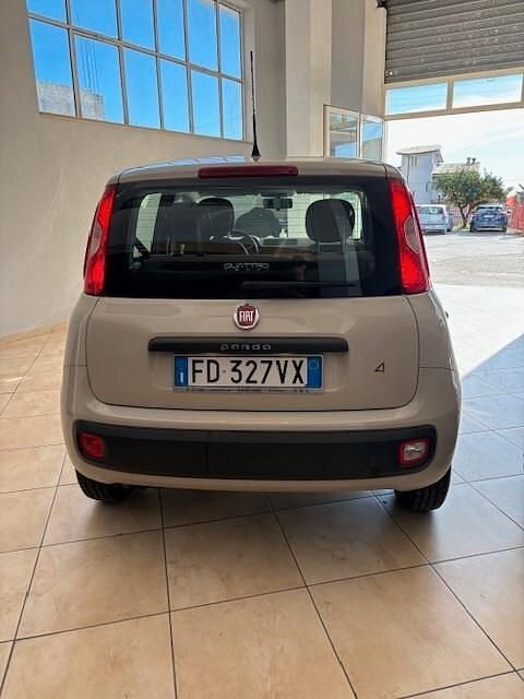 Usata Fiat Panda 95 CV (69 kW) 2016 Beige Berlina