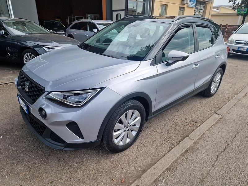 Argento Usata 2022 Seat Arona Style SUV | 15.800 € (Buon prezzo) - Immagine 1/4