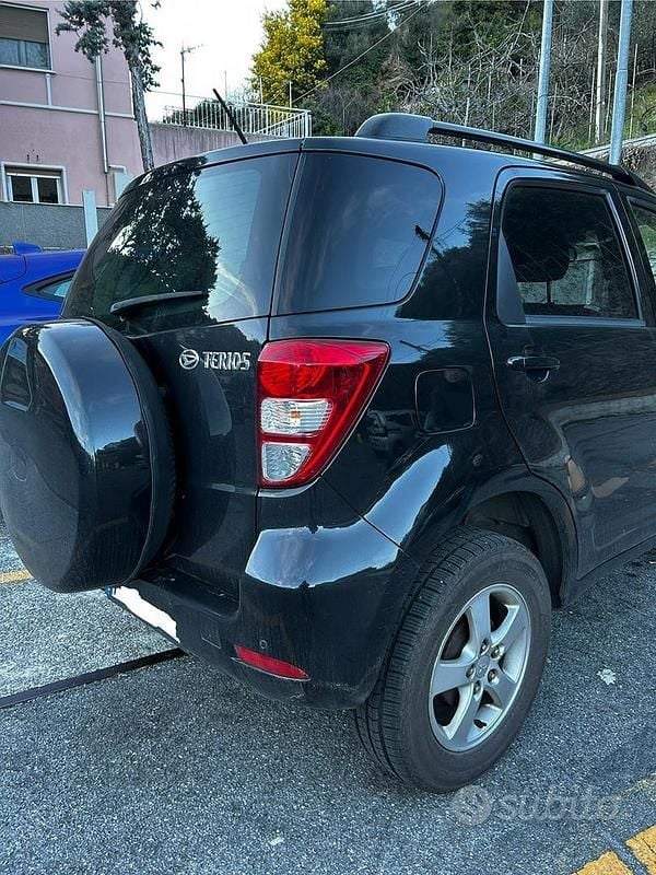 Usata Daihatsu Terios 2009 Nero SUV
