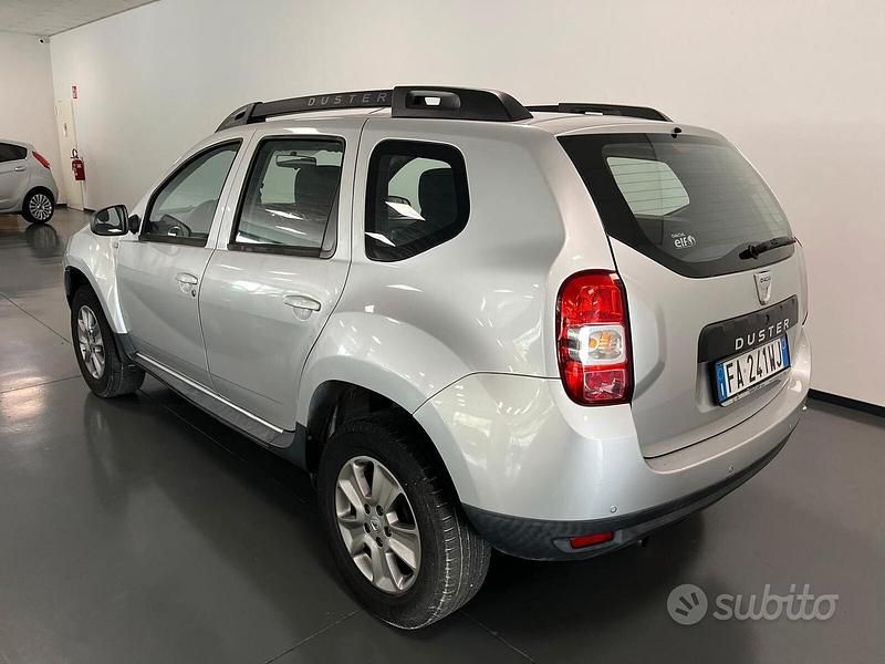 Usata Dacia Duster Ambiance 110 CV (80 kW) 2015 Grigio SUV