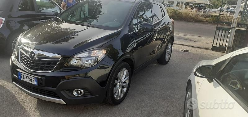 Usata Opel Mokka 140 CV (102 kW) 2015 Nero SUV