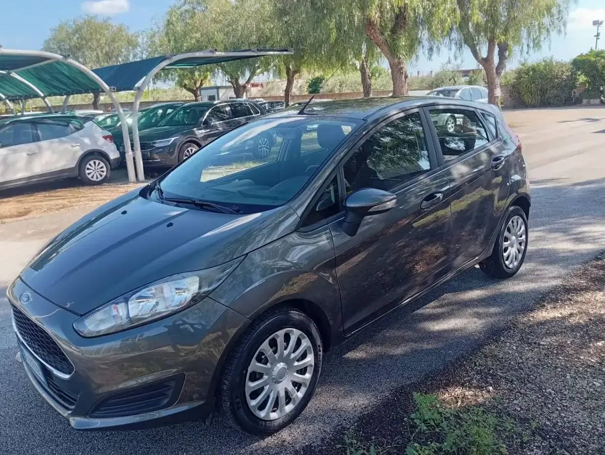 Usata Ford Fiesta 95 CV (69 kW) 2016 Other Utilitaria