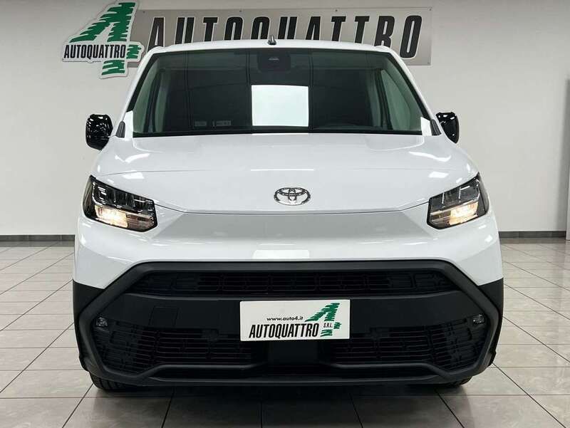 Bianco Nuova 2025 Toyota Proace City City Monovolume | 19.700 € (Buon prezzo) - Immagine 1/4