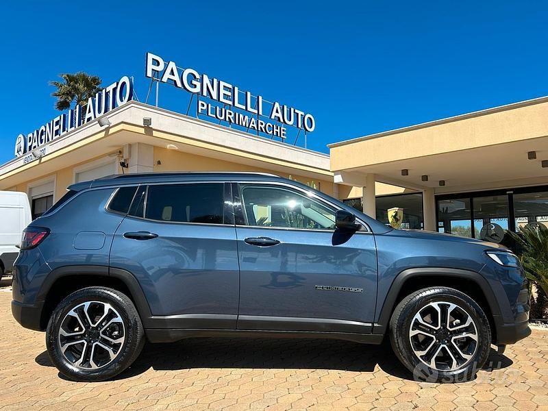 Usata Jeep Compass Limited 190 CV (139 kW) 2022 Bianco SUV