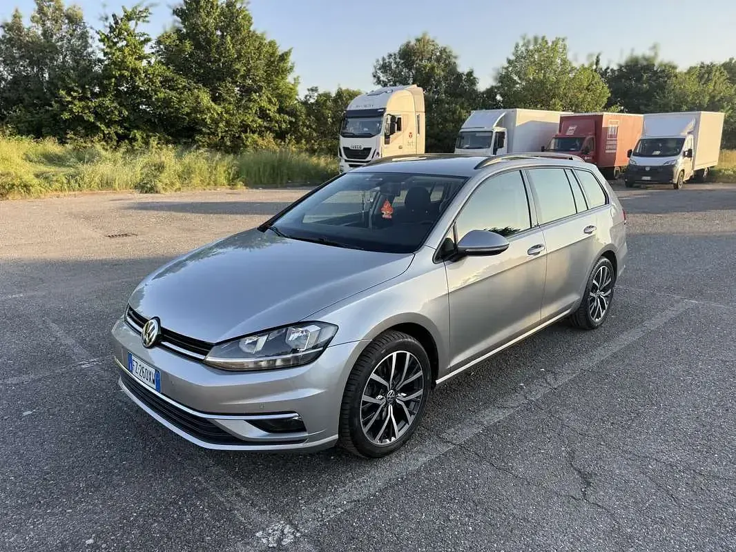 Brugt VW Golf VII Life 150 HK (110 kW) 2020 Grå Sedan