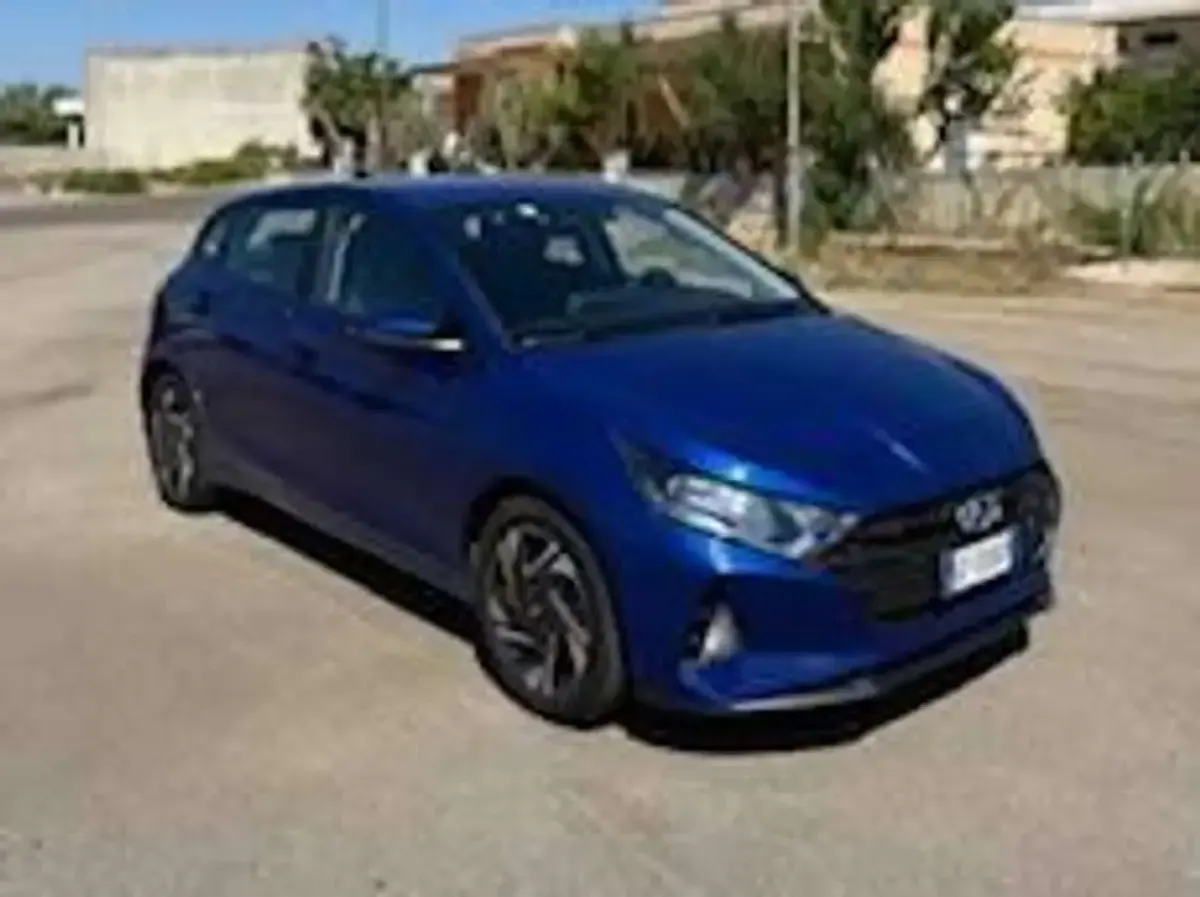Usata Hyundai i20 83 CV (61 kW) 2021 Blu/azzurro Utilitaria