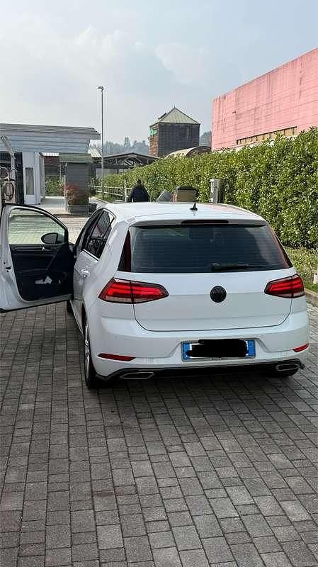 Usata VW Golf VII Executive 116 CV (85 kW) 2018 Bianco Berlina