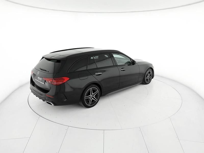 Usata Mercedes C300 Premium 265 CV (194 kW) 2023 Nero Station wagon