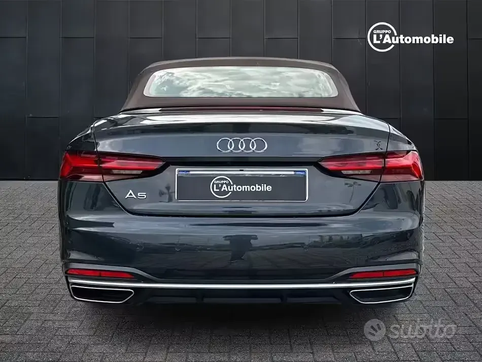 Usata Audi A5 Cabriolet Advanced Plus 204 CV (150 kW) 2022 Grigio Cabrio