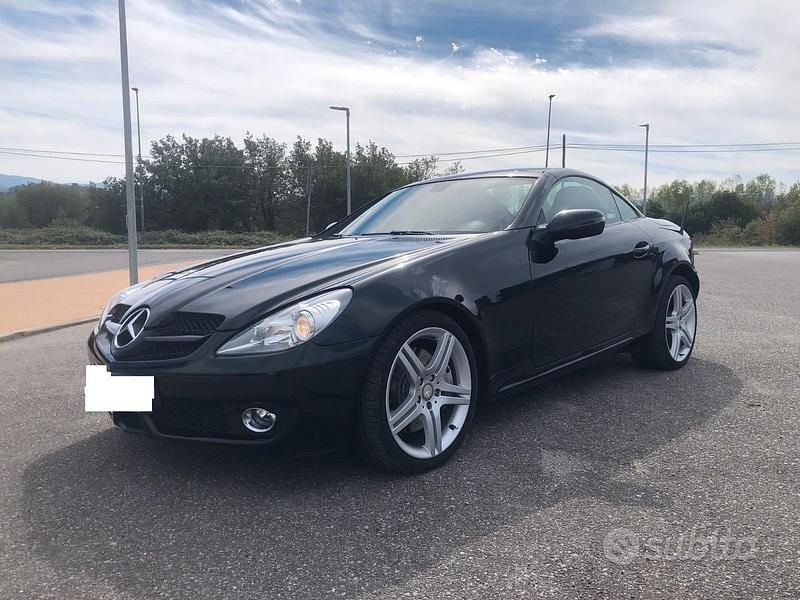 Usata Mercedes SLK200 184 CV (135 kW) 2010 Nero Cabrio