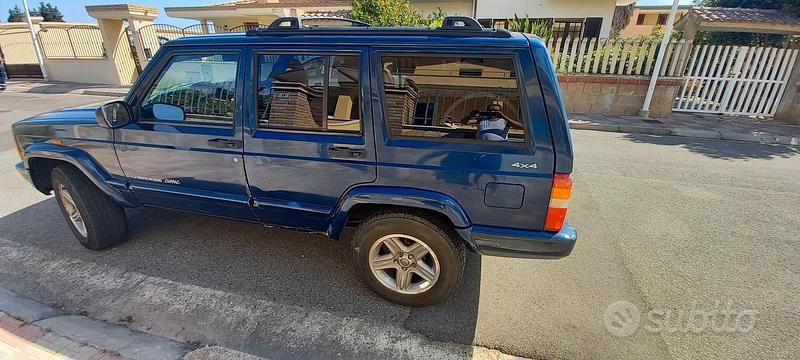 Usata Jeep Cherokee 116 CV (85 kW) 2000 SUV