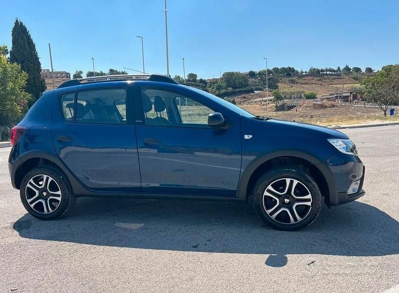 Usata Dacia Sandero Stepway 95 CV (69 kW) 2019 Berlina