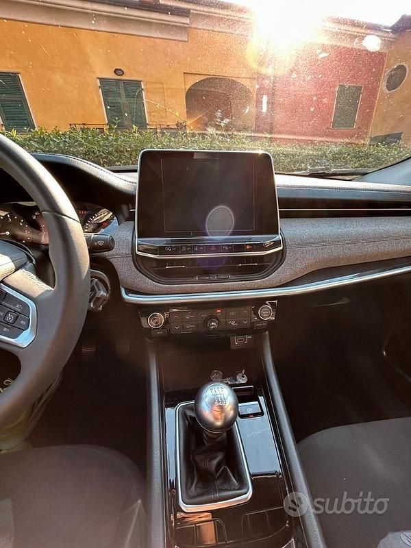 Occasion Jeep Compass Longitude 131 ch (96 kW) 2022 Noir SUV