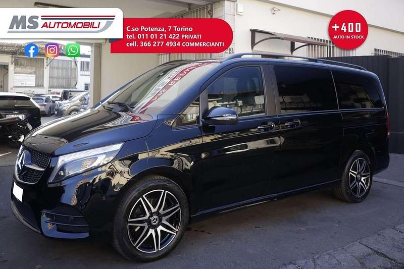 Grigio scuro Usata 2021 Mercedes V250 Premium Monovolume | 37.900 € (Cara) - Immagine 1/4