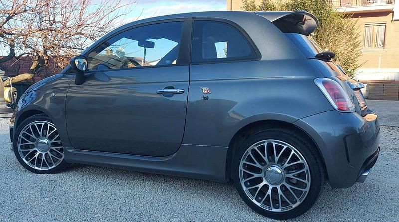 Usata Abarth 595 140 CV (102 kW) 2016 Utilitaria