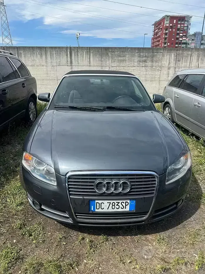 Usata Audi A4 Cabriolet 140 CV (102 kW) 2007 Grigio Cabrio