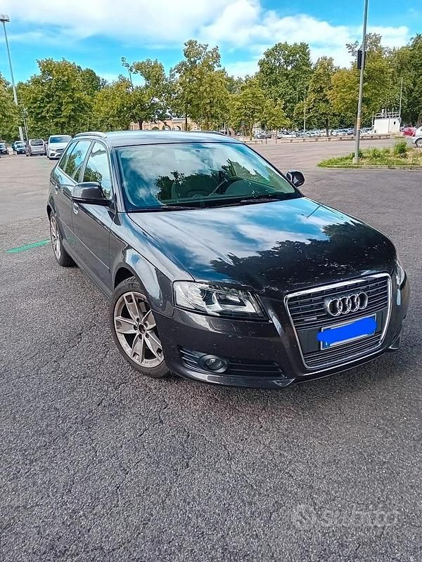 Usata 2009 Audi A3 Tre volumi | 8300 € (Buon prezzo) - Immagine 1/4