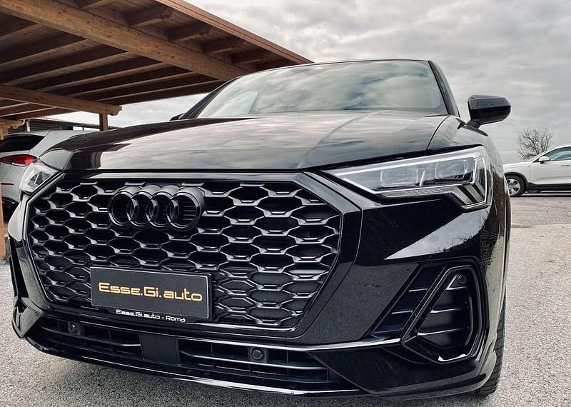 Usata Audi Q3 Sportback S-Line 150 CV (110 kW) 2023 Nero SUV