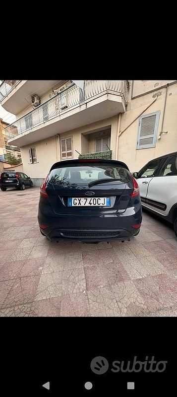Usata Ford Fiesta Titanium 68 CV (50 kW) 2010 Nero Utilitaria