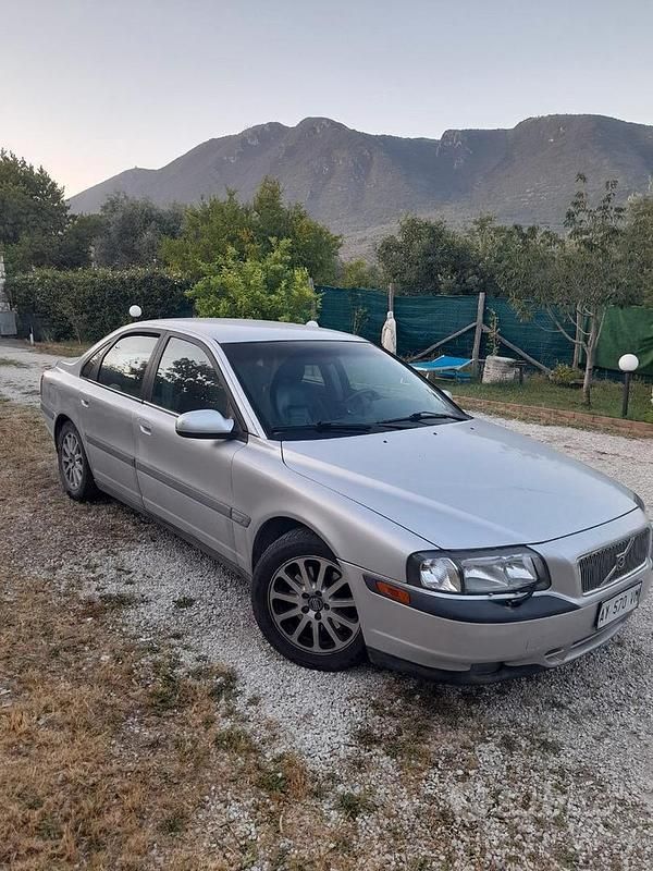 Usata Volvo S80 163 CV (119 kW) 1998 Grigio Berlina