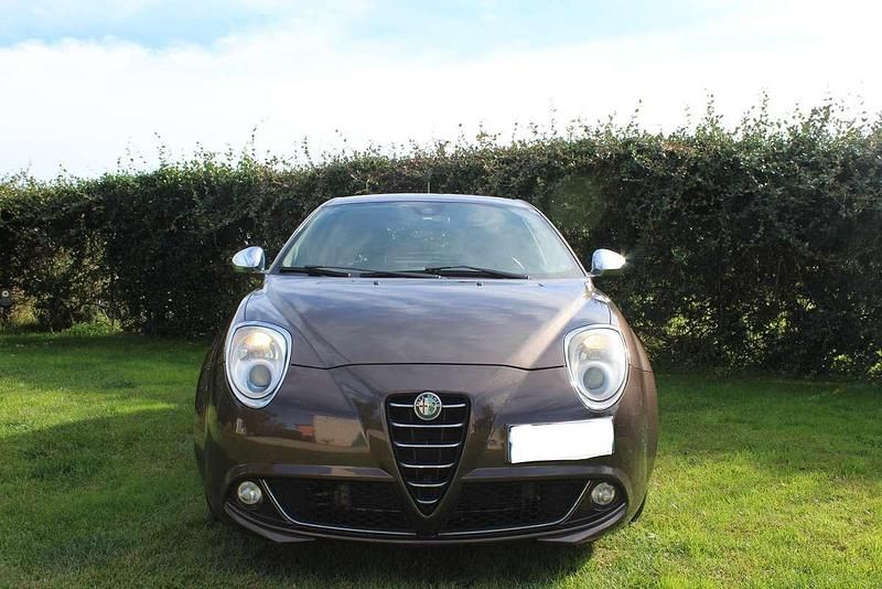 Usata Alfa Romeo MiTo Progression 79 CV (58 kW) 2012 Marrone Utilitaria