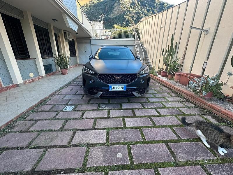 Usata Cupra Formentor 204 CV (150 kW) 2023 Grigio SUV