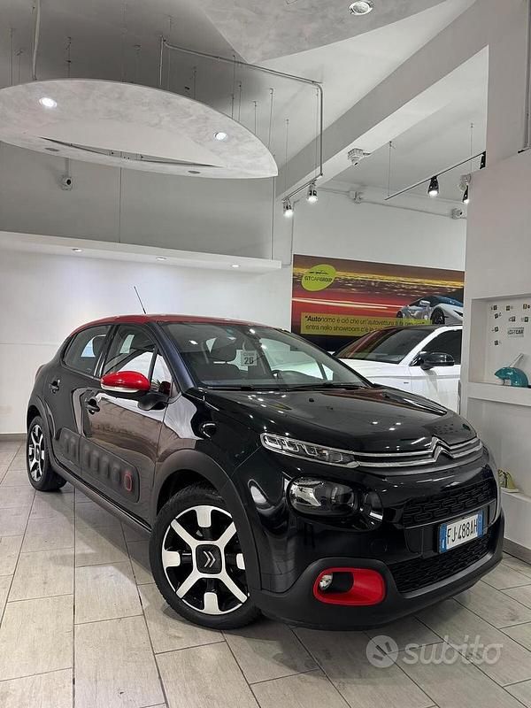 Nero Usata 2017 Citroën C3 Shine Tre volumi | 7999 € (Buon prezzo) - Immagine 1/4