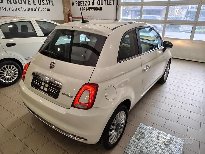 Usado Fiat 500 Dolcevita 69 CV (50 kW) 2024 Blanco Utilitario