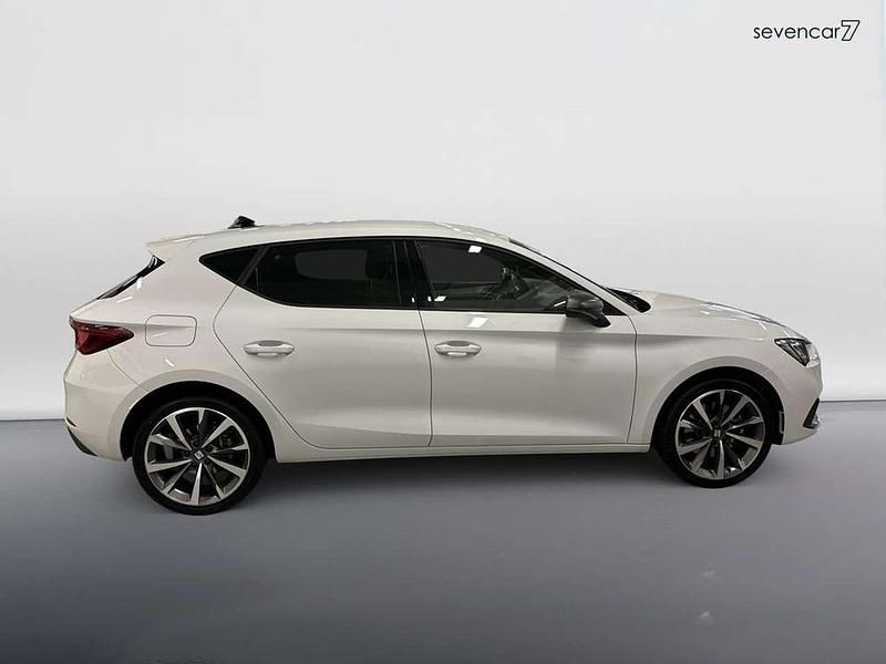 Usata Seat Leon FR 204 CV (150 kW) 2021 Bianco Berlina