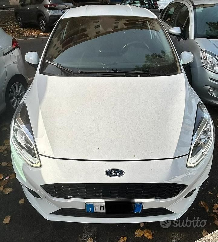 Usata Ford Fiesta ST-Line 85 CV (62 kW) 2017 Bianco Berlina