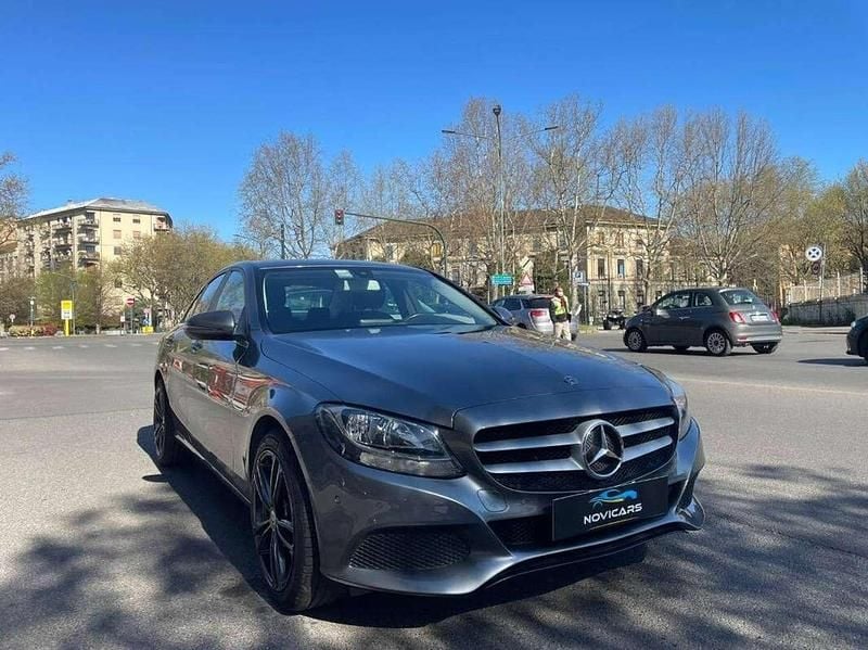 Usata Mercedes C180 Business 116 CV (85 kW) 2019 Grigio Berlina