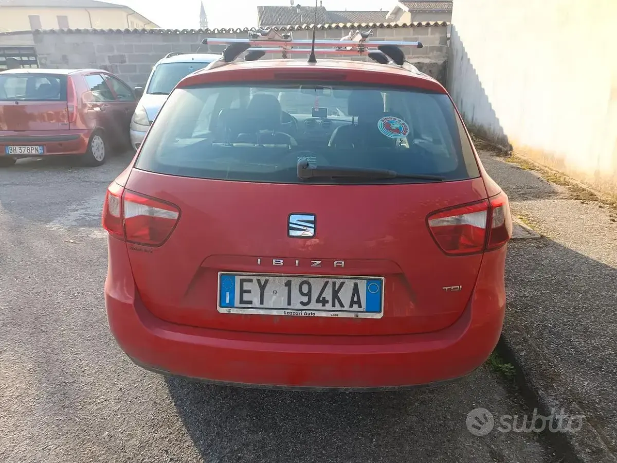 Usata Seat Ibiza ST 75 CV (55 kW) 2015 Rosso Station wagon