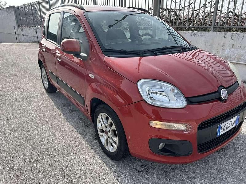 Usata Fiat Panda Emotion 75 CV (55 kW) 2012 Arancione Utilitaria
