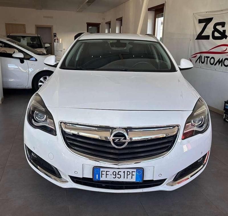 Usata Opel Insignia Cosmo 170 CV (125 kW) 2016 Bianco Station wagon
