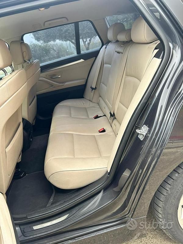 Usata BMW 520 2011 Grigio Station wagon