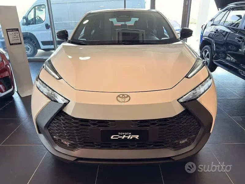 Nuova Toyota C-HR Active 98 CV (72 kW) 2026 Bianco SUV
