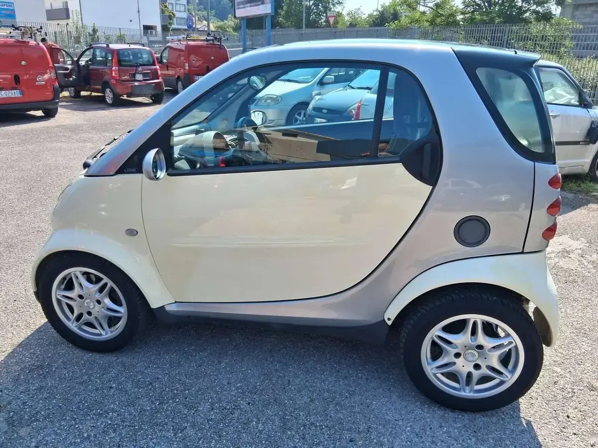 Usata Smart ForTwo Cabrio Passion 61 CV (44 kW) 2005 Other Cabrio
