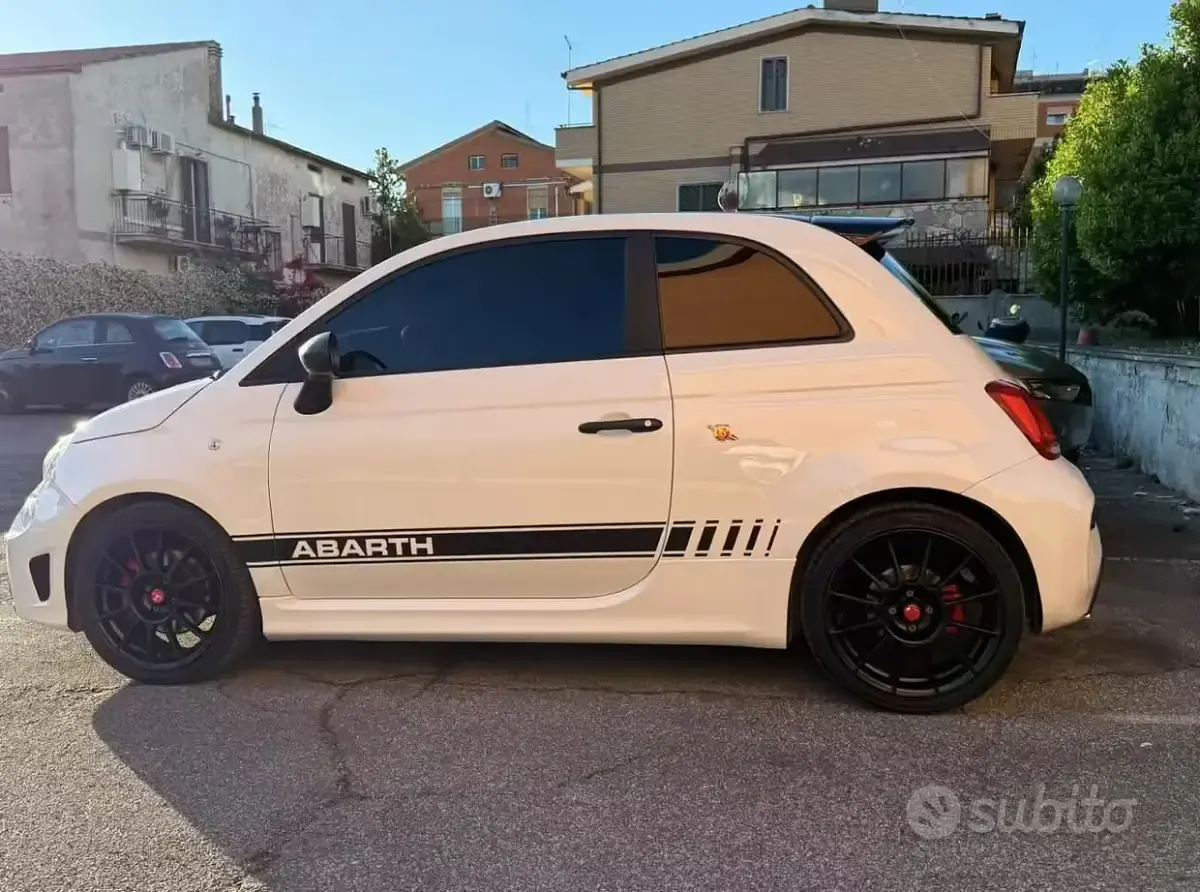 Usata Abarth 595 165 CV (121 kW) 2023 Bianco Berlina
