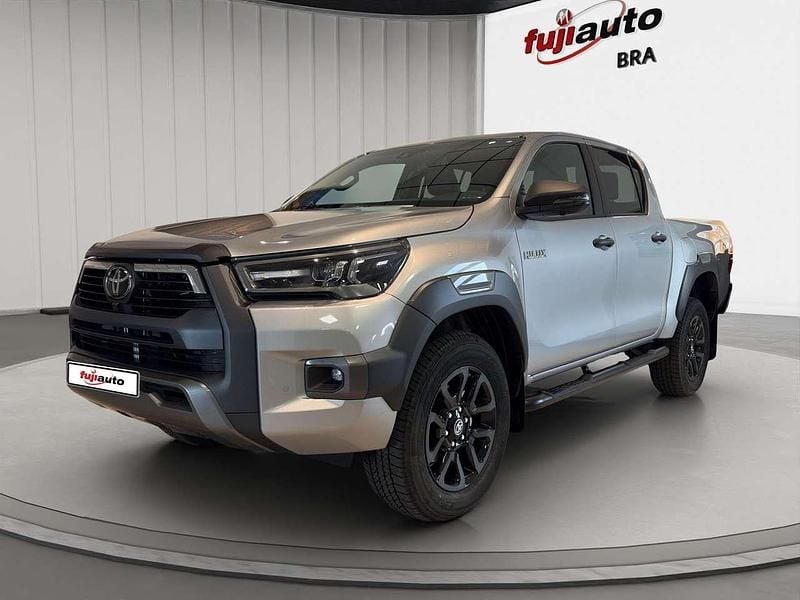 Nuova Toyota HiLux 204 CV (150 kW) 2026 Deep silver metal Pick-up