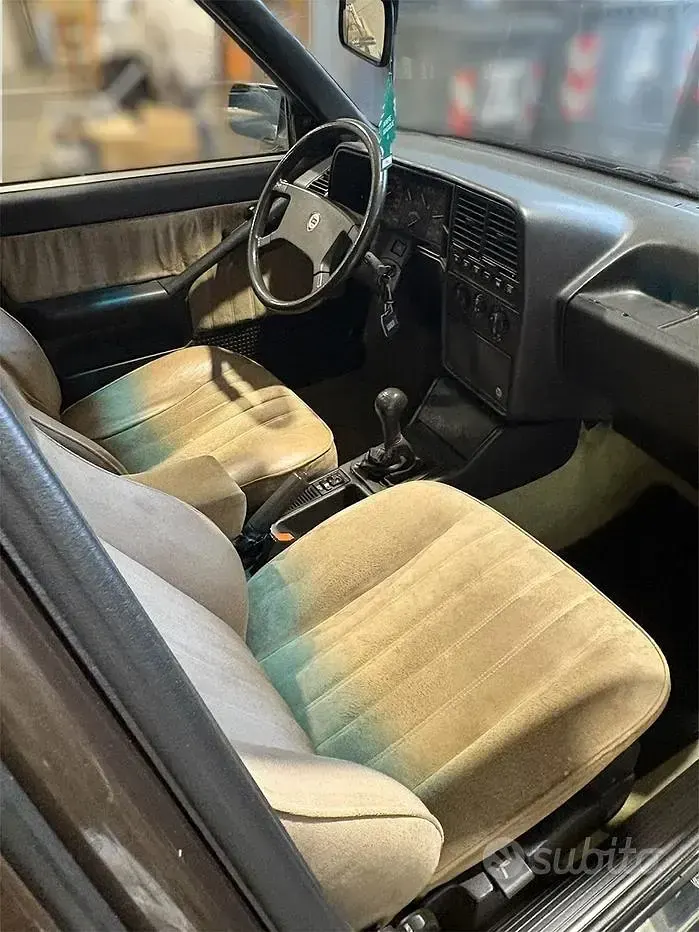 Usata Lancia Thema 117 CV (86 kW) 2026 Marrone Berlina