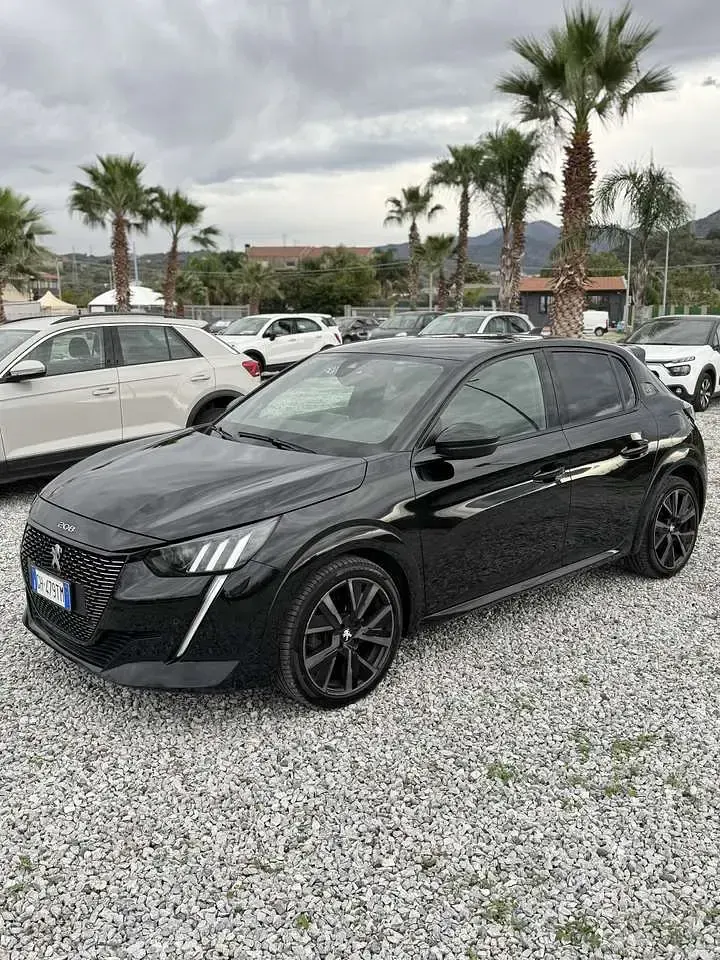 Usata Peugeot 208 GTi 131 CV (96 kW) 2023 Nero Utilitaria