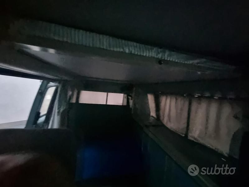 Usata VW T4 110 CV (80 kW) 2000 Verde Furgone