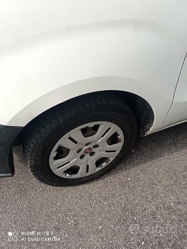 Usata Fiat Doblò 95 CV (69 kW) 2018 Bianco Monovolume