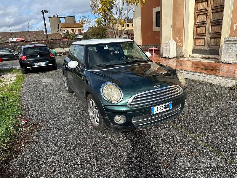 Usata Mini Cooper D 108 CV (79 kW) 2008 Verde Utilitaria